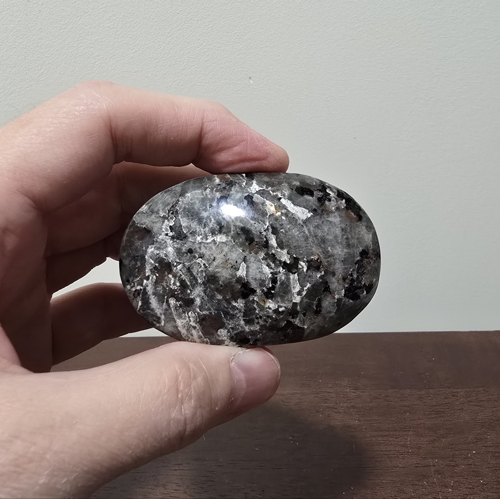 Yooperlite Crystal Palmstone #A - Picture 3 of 8